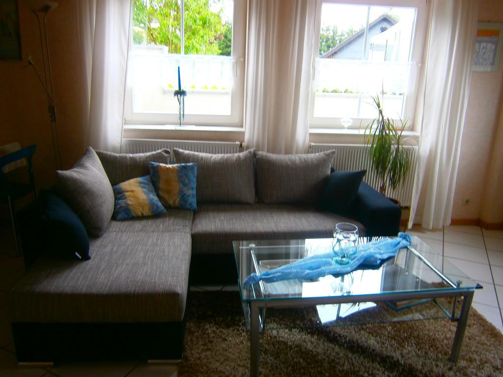 Eifeler Ferienwohnung Nettersheim Habitación foto